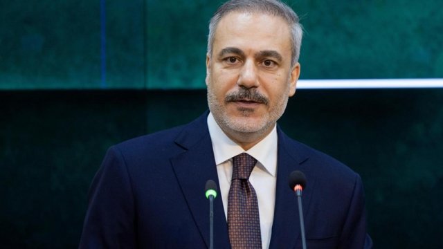 Hakan Fidan: Rusiya və və Ukrayna liderlərinin İstanbulda görüşəcəyinə inanıram
