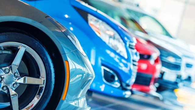 Niyə ikinci əl universal avtomobillər yolsuzluq avtomobillərindən daha yaxşı seçimdir?