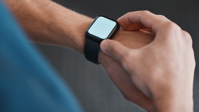 Ağıllı saatların əsas çatışmazlığı açıqlandı