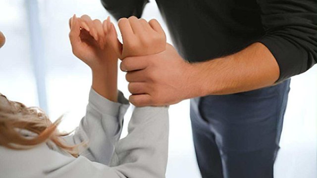 &ldquo;Bizim kitabımızda boşanmaq yoxdur&rdquo;
