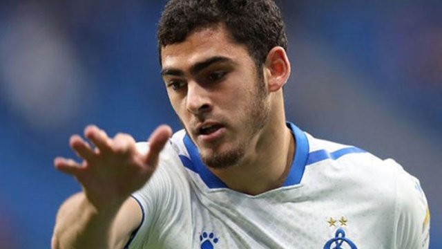 “Neftçi” Ramil Şeydayevi əvəzedici komandaya göndərdi