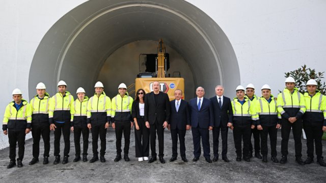 Prezident və birinci xanım Kəlbəcərlə Ağdərəyə səfər etdi - YENİLƏNİB