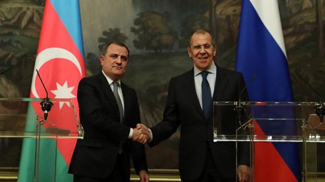 
Ceyhun Bayramov Lavrovla telefon danışığı apardı