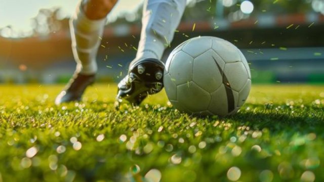 Azərbaycan klubu 19 futbolçusu ilə yollarını ayırdı