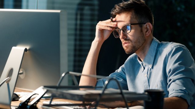 Müntəzəm yorğunluqla tükənmişliyin fərqi nədir?