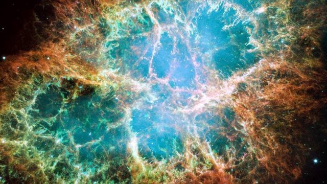 Ceyms Uebb Teleskopu kosmosda anomal quruluşa malik qəribə disk tapdı