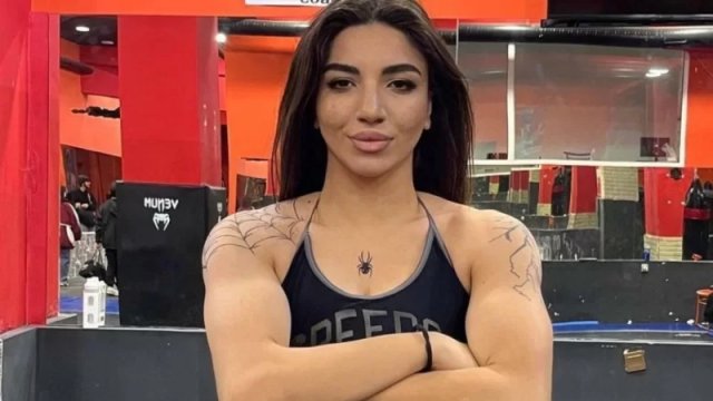 Tülin Ələkbərova restoranda qadını niyə döyüb? - TƏFƏRRÜAT