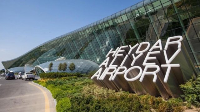 Hava limanı: Nizamsız taksi fəaliyyəti sərnişinlərin təhlükəsizliyi üçün ciddi risklər yaradır