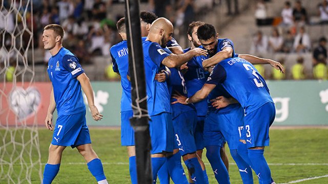 Millimizin futbolçuları heç-heçəyə görə mükafat aldı - Rəsmi açıqlama