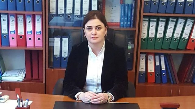 Bakıda məktəb direktoru məhkəməyə verildi - SƏBƏB