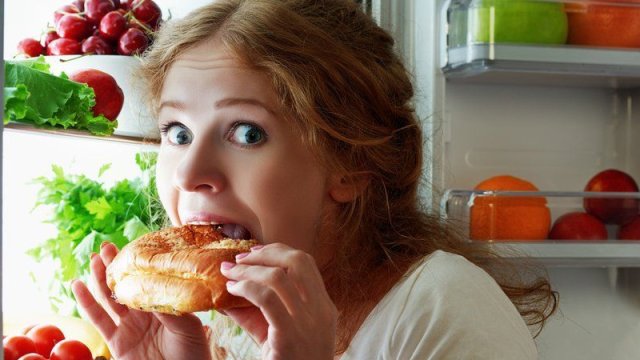 Yeməkdən doymamaq hissi nə ilə bağlıdır?