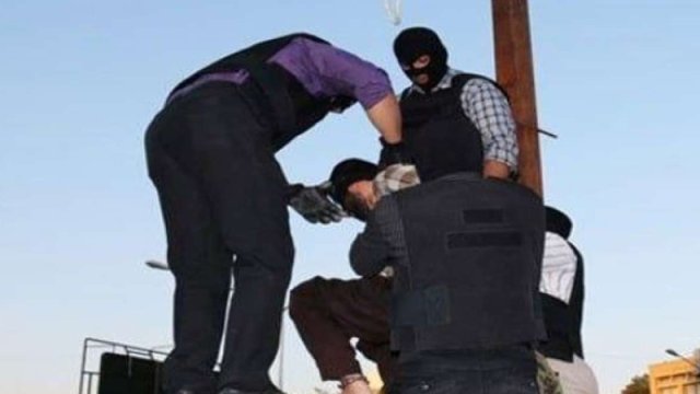 Tanınmış azərbaycanlı şair İranda edama məhkum edildi