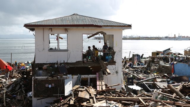 Alimlər: Daşlar arasındakı sürtünmə dərin zəlzələləri gücləndirə bilər