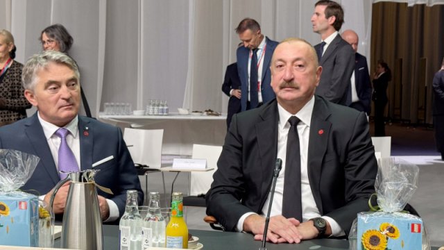 İlham Əliyev Avropa Siyasi Birliyinin Zirvə toplantısının açılış plenar sessiyasında iştirak edib - YENİLƏNİR