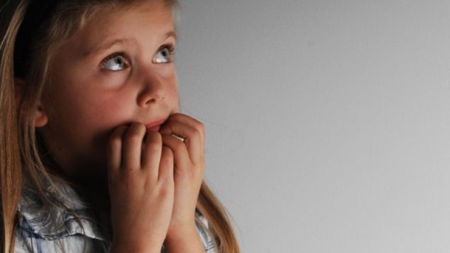 Uşaqlarda qorxu hissi nədən yaranır?