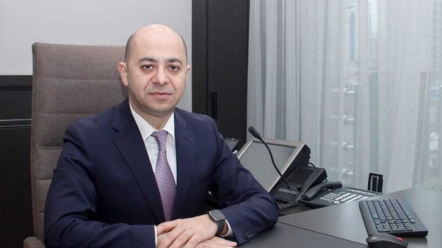 
Metropolitendə rəhbər vəzifəyə yeni təyin edilmiş daha bir şəxs işdən çıxdı