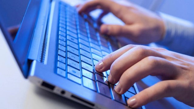 Elektron imtahana keçid bizə nə verəcək?