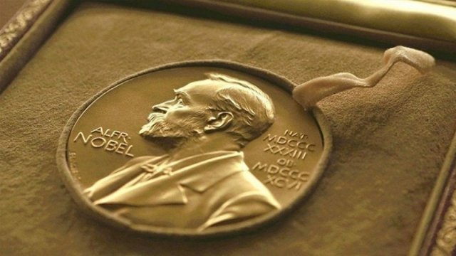 Məktəbdən qaçdılar, Nobel mükafatı aldılar: Dahilərin inanılmaz HEKAYƏLƏRİ