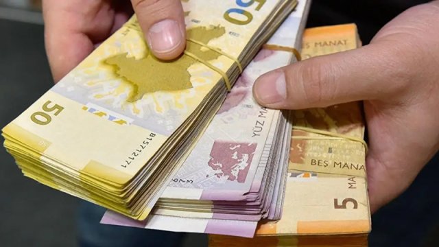 Bir qrup müəllimə maaşdan əlavə pul veriləcək - SİYAHI