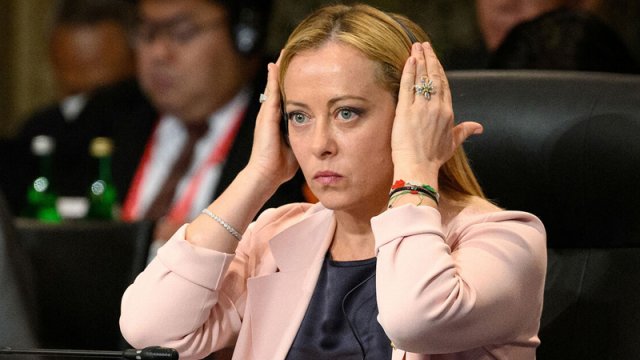 Meloni: Rusiya aktivlərindən istifadə edərkən beynəlxalq hüquqa riayət edilməlidir