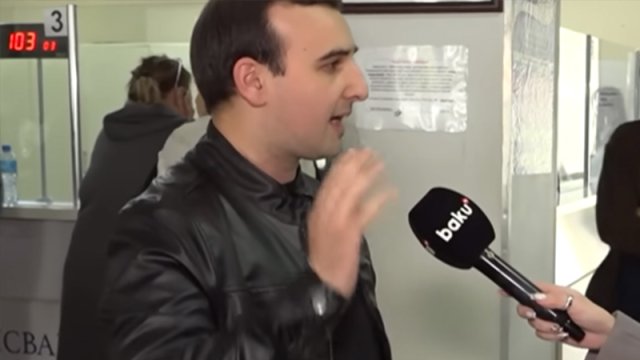 "Anamı ölümcül hala salıblar, heç bir həkim yiyə durmur" - VİDEO