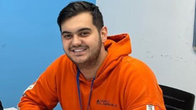 Həmin ingilis dili müəllimi saxlanıldı