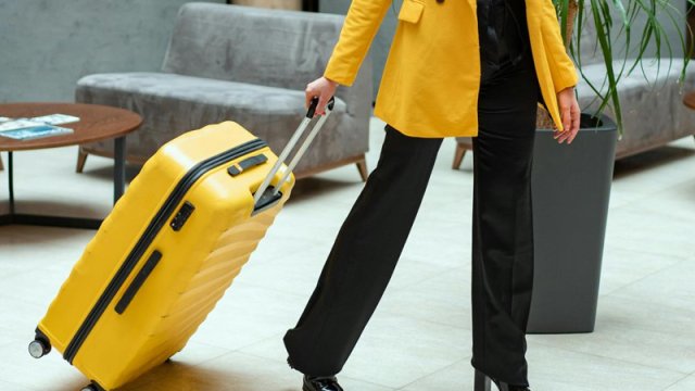 Turistlərə heç vaxt səyahətə bir şey götürməmək məsləhət görülür