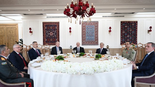 Azərbaycan, Türkiyə və Pakistan liderləri birgə nahar etdi - FOTO