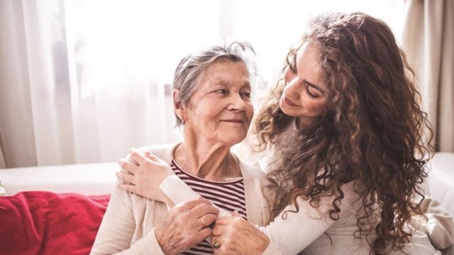 Pulla alınan öhdəliklər - Valideynlə övlad nə vaxt məhkəməlik olur?