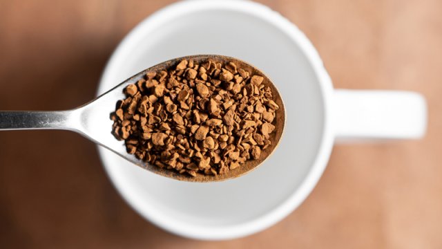 Qəhvə ilə qəbul edildikdə effektivliyini itirən dərmanlar açıqlandı