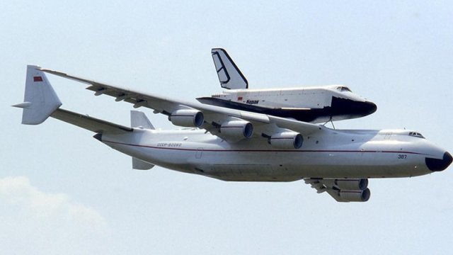 Kosmik tədqiqatlar üçün deyil: SSRİ "Buran"ı əslində niyə yaratmışdı?