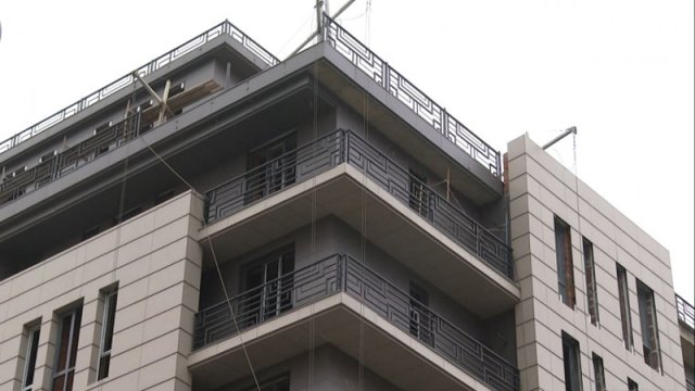 Doqquz ildir evlərinin yerində bina tikiləcəyi deyilir… - VİDEO