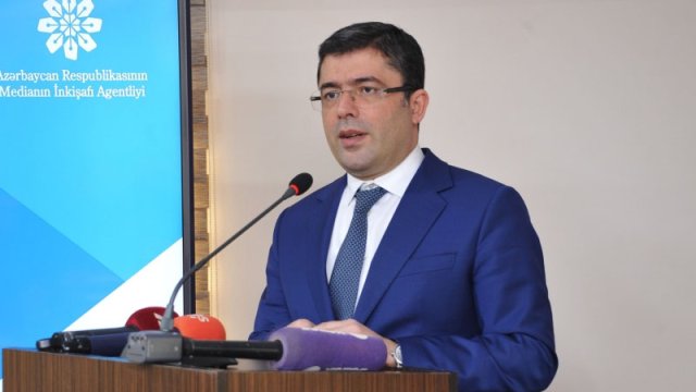 Əhməd İsmayılov: D-8 Media Forumunun illik əsasda keçirilməsi üçün bəyanatla çıxış ediləcək