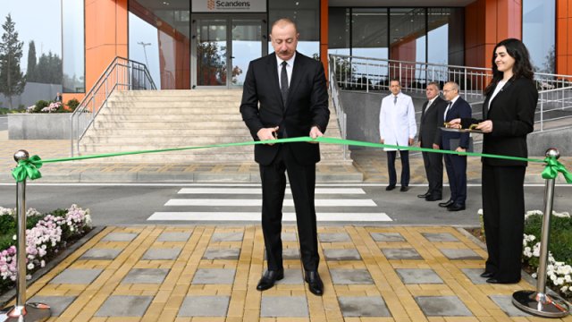 Prezident dərman preparatları istehsalı müəssisəsinin açılışında iştirak etdi - FOTO