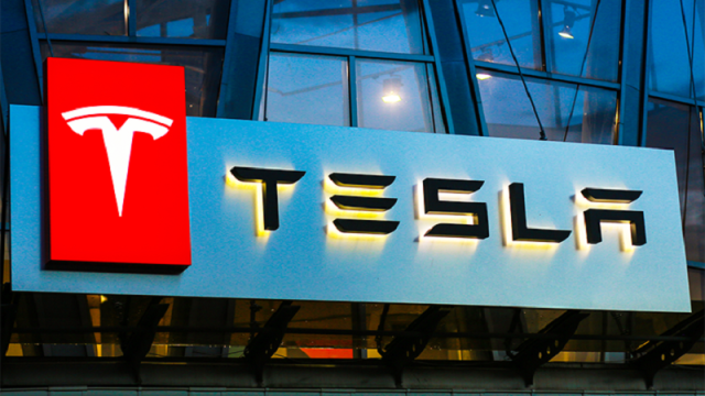 "Tesla"nın satışları Aİ avtomobil bazarında ən pis göstəricidir