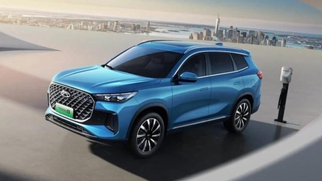 Nə BMW, nə də "Ferrari": Britaniyada "İlin avtomobili" sürpriz marka oldu