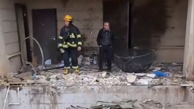 Suraxanıda evdə partlayış oldu: Xəsarət alanlar var - VİDEO/YENİLƏNİB