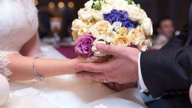 Azərbaycanda evlənmə yaşı artır?