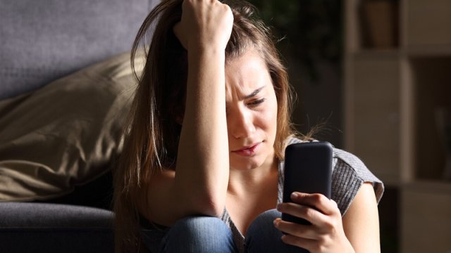 Məyusluq beyin kimyasını dəyişdirir - Alimlər