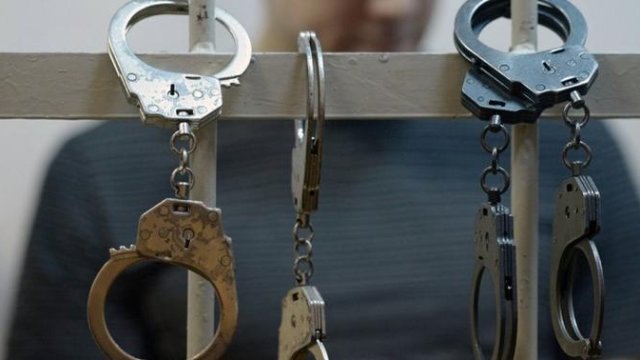 Dələduzluq edən 13 nəfər saxlanıldı