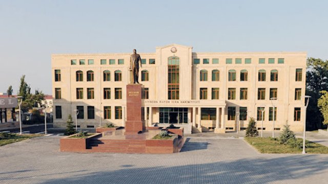 İcra hakimiyyətinə məxsus avtomobil 3500 manata satıldı