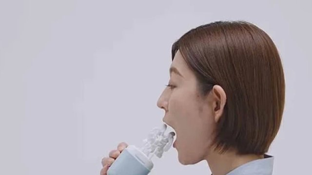 Yaponiyadan daha bir qeyri-adi ixtira: Artıq dişlərinizi də robotlar fırçalayacaq