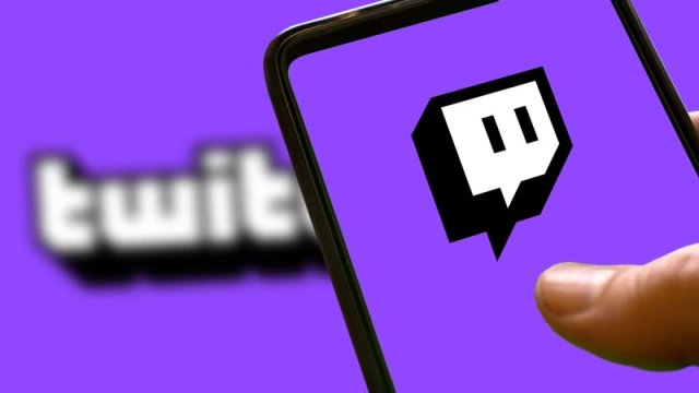 Zirvədə yeni bir sima: İnsanları yerindən edən süni intellekt fenomeni