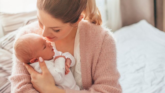 Depressiyaya qarşı gözlənilməz qoruyucu amil - Ana südü