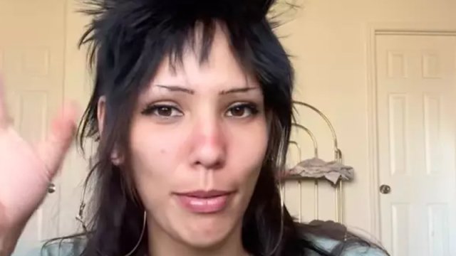 Amerikalı qadın anası ilə atasının bacı-qardaş olduğunu öyrənib