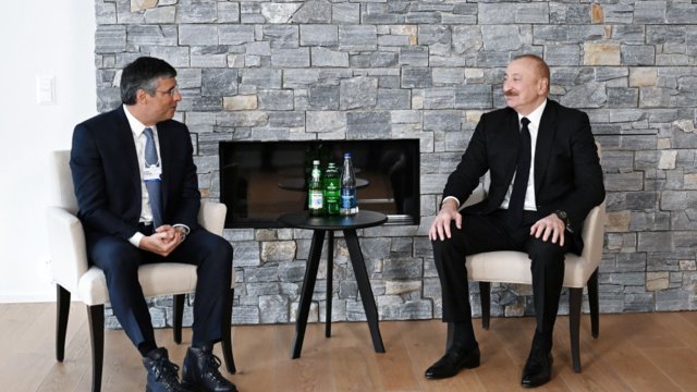 Prezident Davosda görüş keçirdi