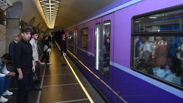 Bakı metrosunda interval azaldılacaq? - RƏSMİ