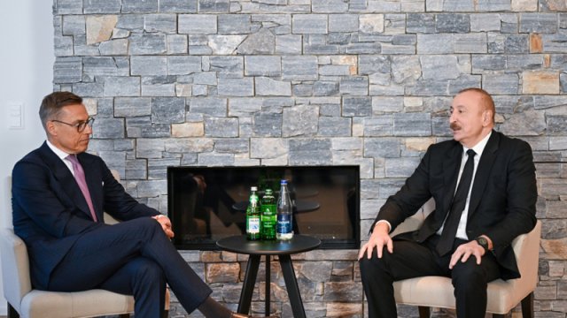 İlham Əliyev Davosda görüşlər keçirdi- YENİLƏNİB