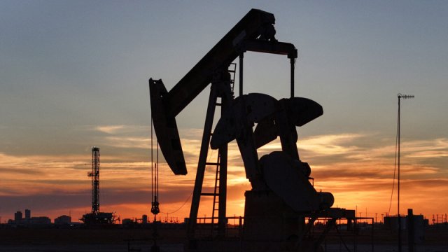 Britaniya Rusiya neftindən istehsal olunan yanacağın idxalını qadağan edə bilər