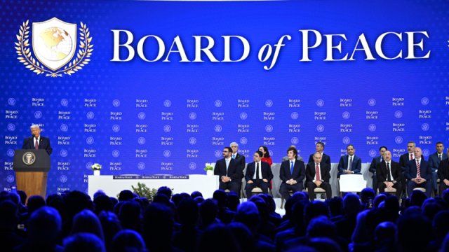 Prezident "Sülh Şurasının Nizamnaməsi" sənədinin imzalanma mərasimində iştirak edir - YENİLƏNİB